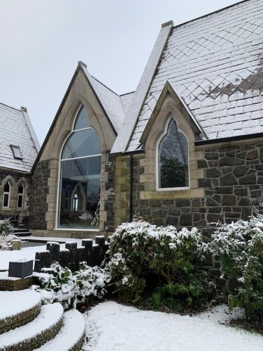 Old Schoolhouse, Galgorm Villa Exterior foto